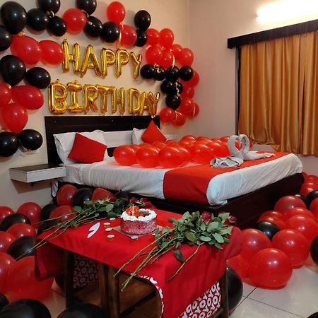 Goroomgo Blue Bell Bhubaneswar - Well Decorated Room -Wifi And Parking Facilities Available Exterior photo